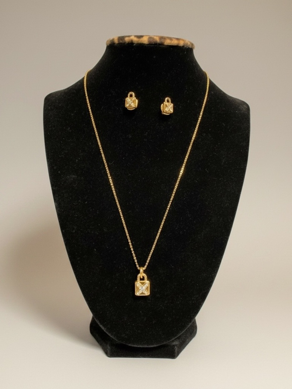 Mimco Gold Padlock Pendant Necklace with Matching Studs